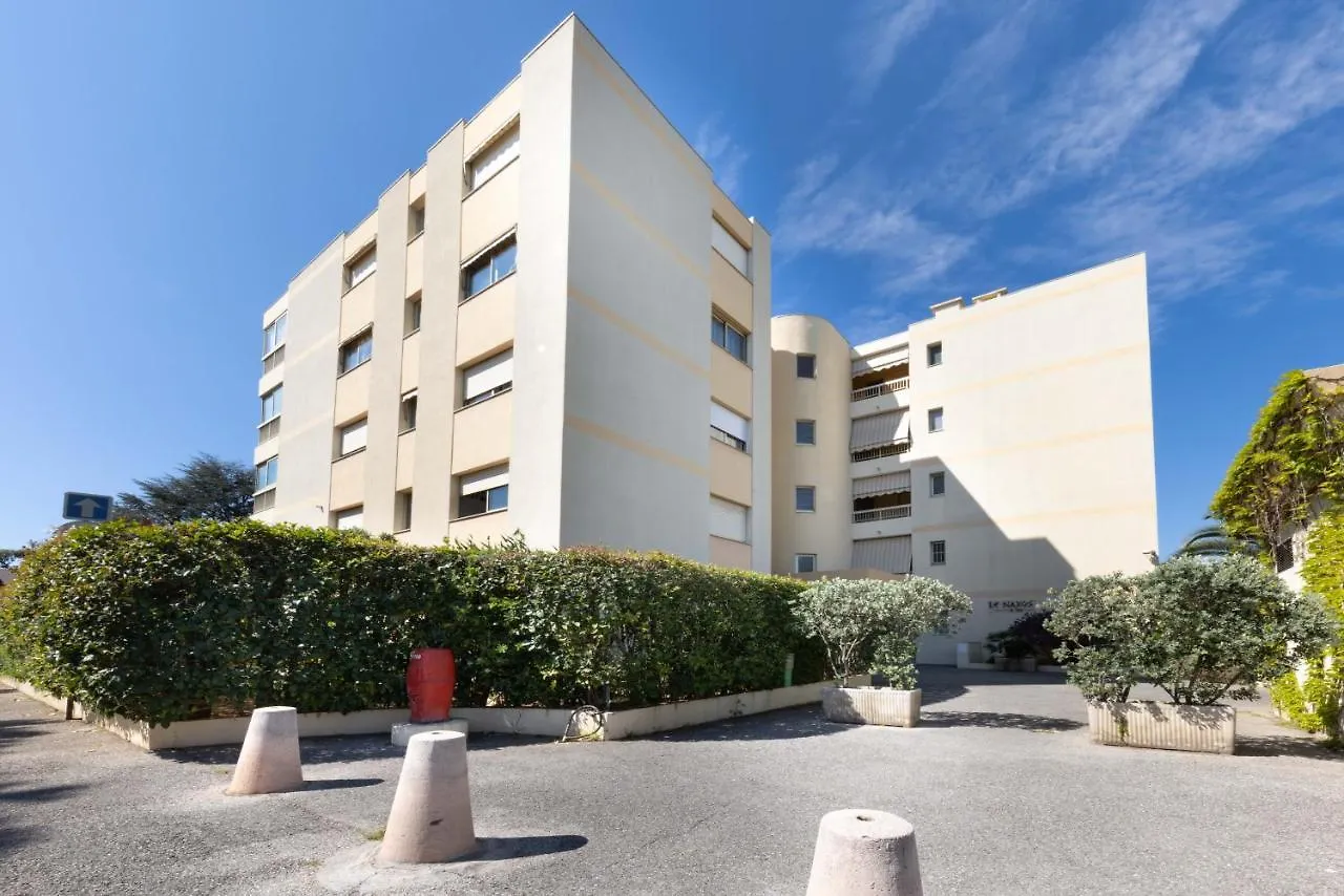 Lumineux, Tout Confort, Wifi & Terrace & Parking Saint-Laurent-du-Var Apartment