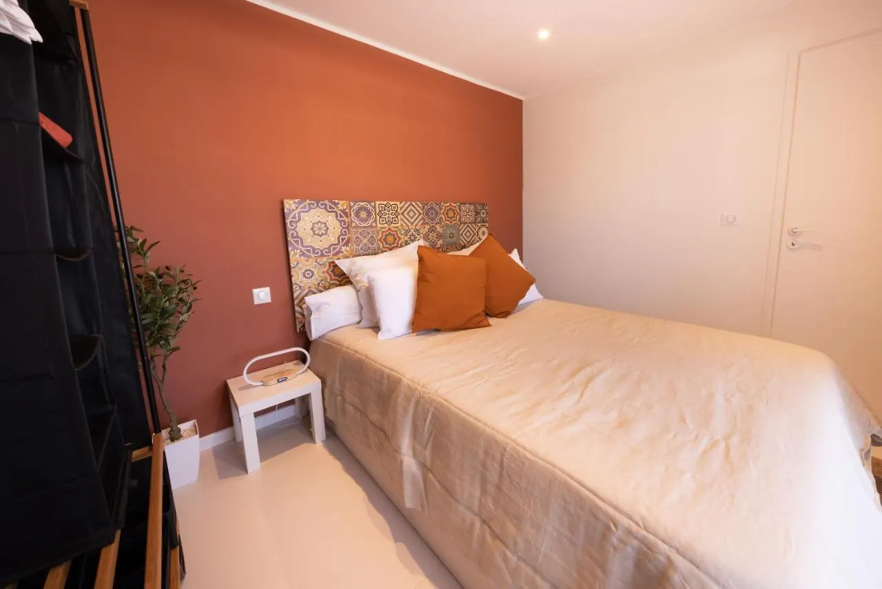 Apartment Lumineux, Tout Confort, Wifi & Terrace & Parking Saint-Laurent-du-Var France