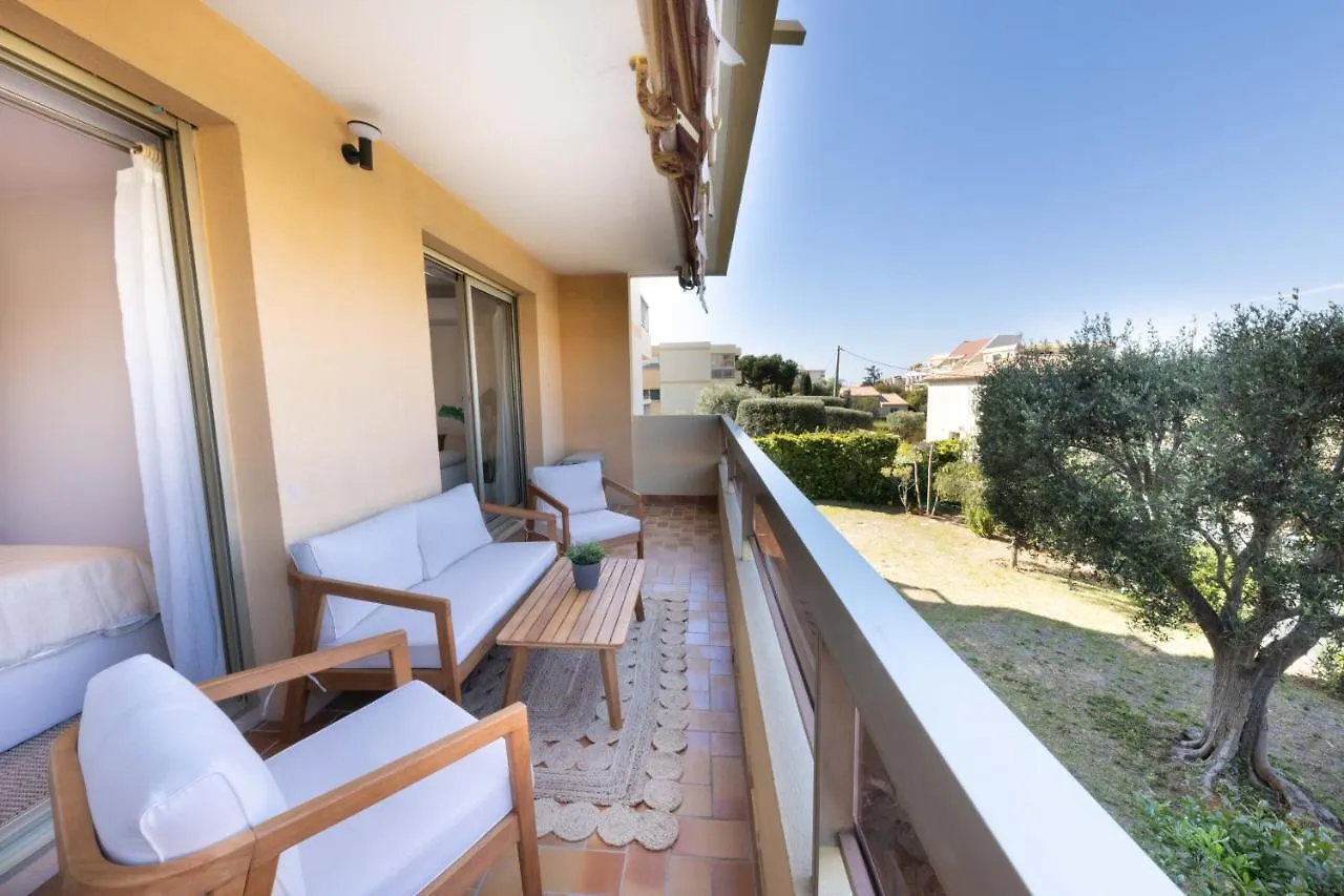 Appartamento Lumineux, Tout Confort, Wifi & Terrace & Parking Saint-Laurent-du-Var Francia